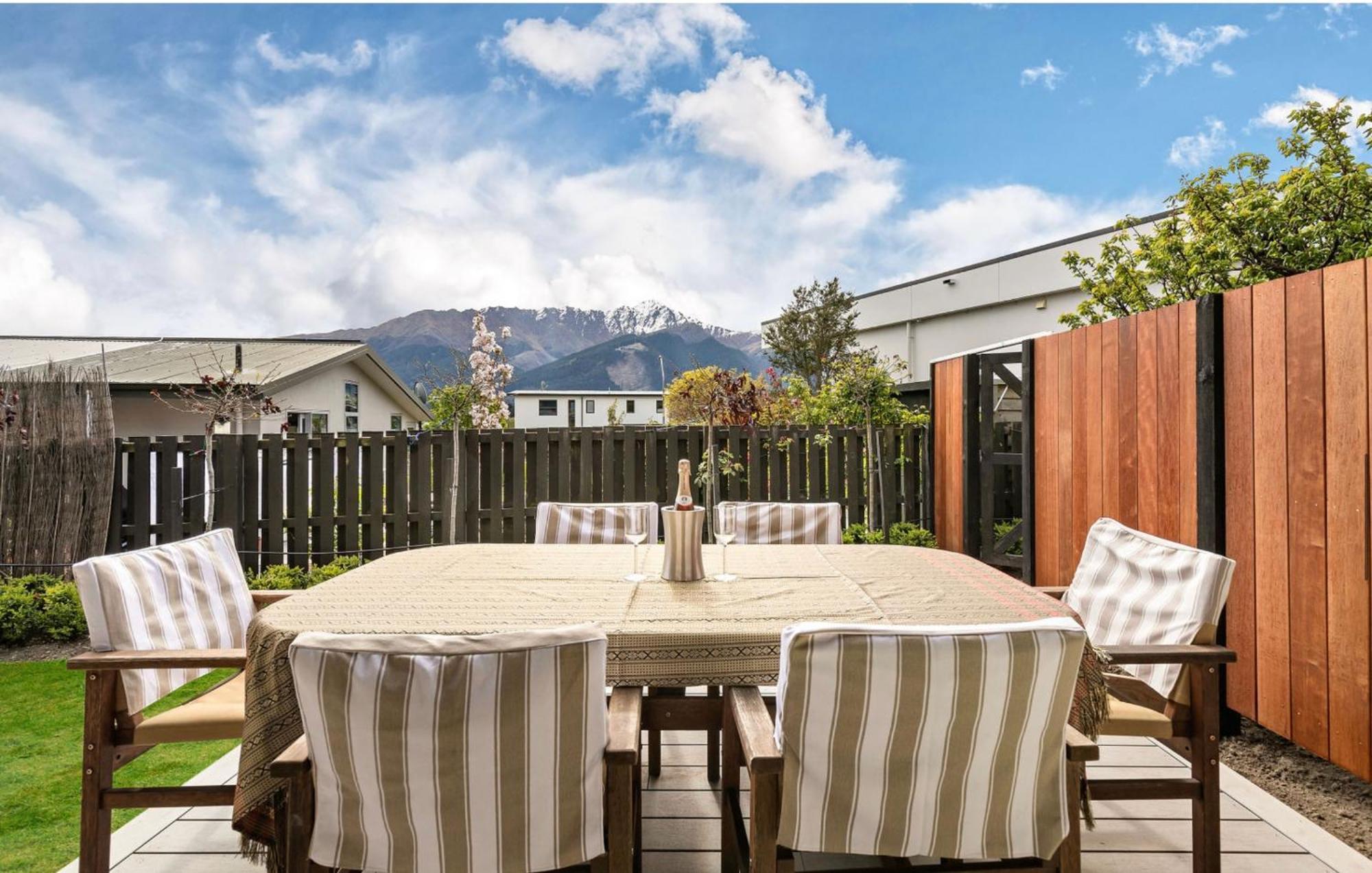 Amber View Apartment